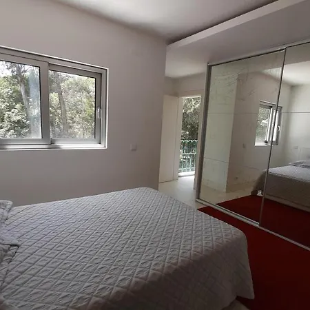 Apartment Forest View Lissabon